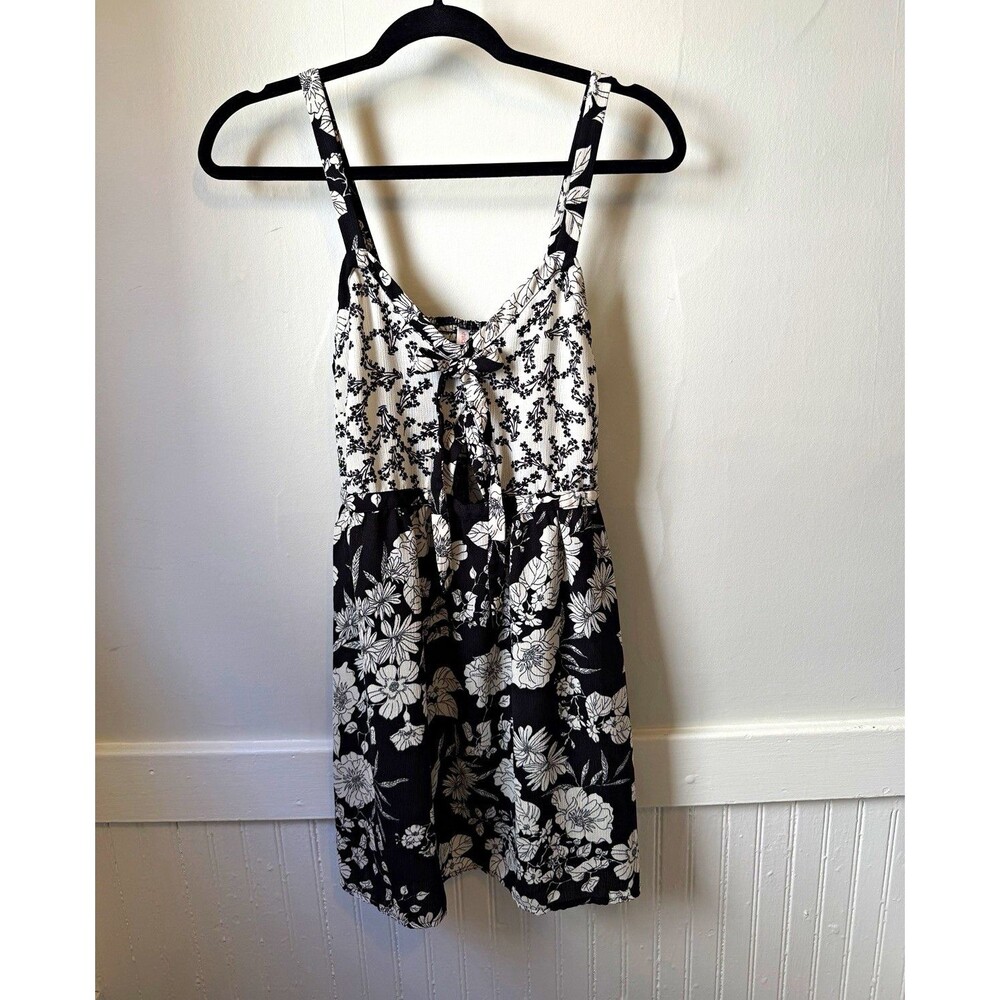 Xhilaration Floral V-Neck Mini Sundress Bow Front Strappy Black White Sz S